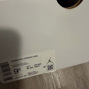 Jordan Women's Air Jordan 1 Mid - Black and Red